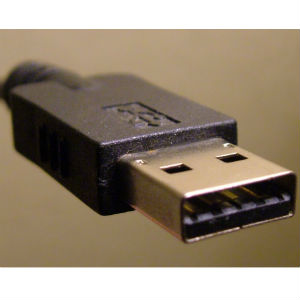 כבלים מפצלים וממתגי USB